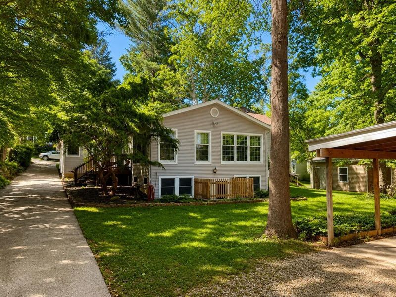 225 Summit Street , Granville, OH 43023 Photo 1
