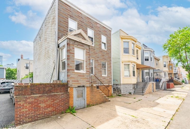 205 Beacon Ave, Jersey, NJ 07306 Main Photo