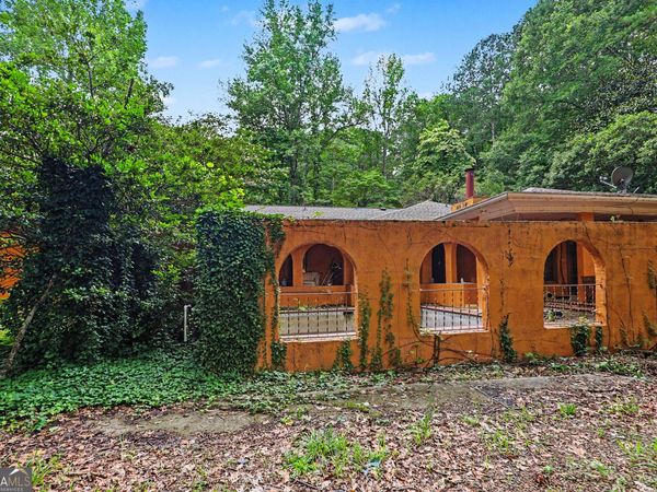 6130 Tennis Circle, Fairburn, GA 30213