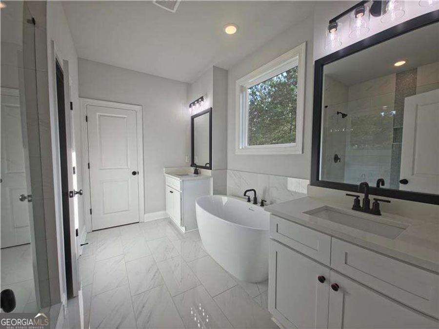 Property Image 58