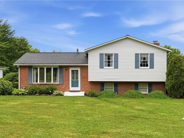 782 Bullcreek Rd, Butler, PA 16002