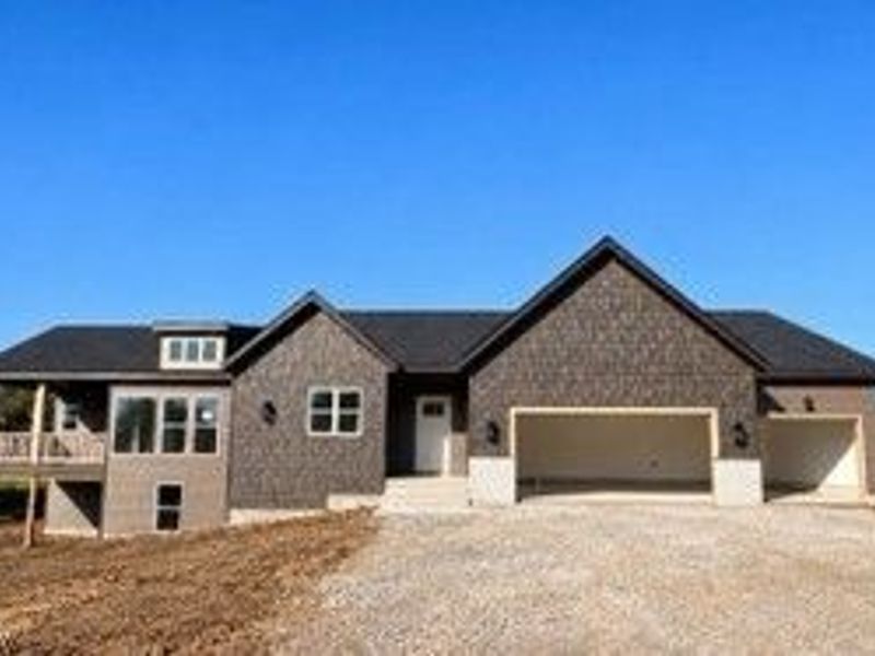 531 Gentlebrook Boulevard SW, Hartville, OH 44632 Photo 1