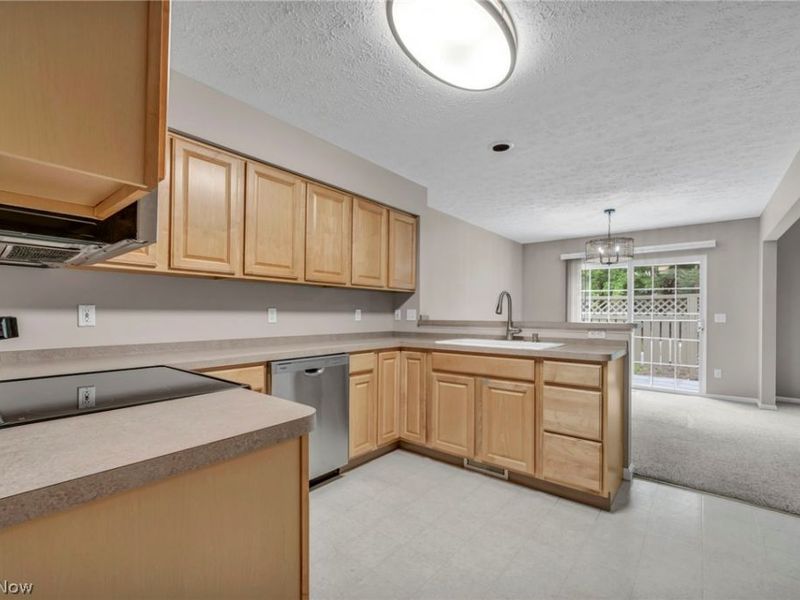 3205 Village Green Drive , Westlake, OH 44145 Photo 17