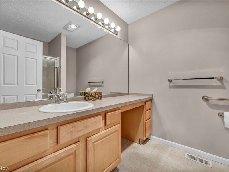 3205 Village Green Drive , Westlake, OH 44145 Photo 22