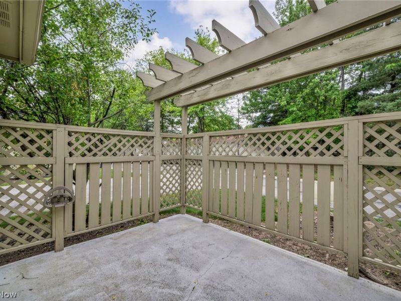 3205 Village Green Drive , Westlake, OH 44145 Photo 6