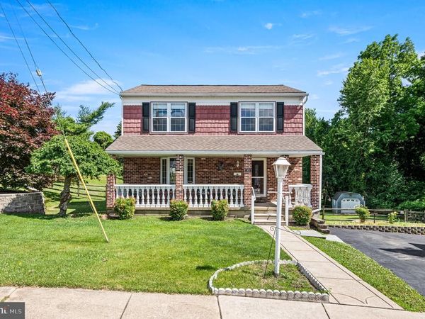 15 SCOTT LANE, BROOKHAVEN, PA 19015
