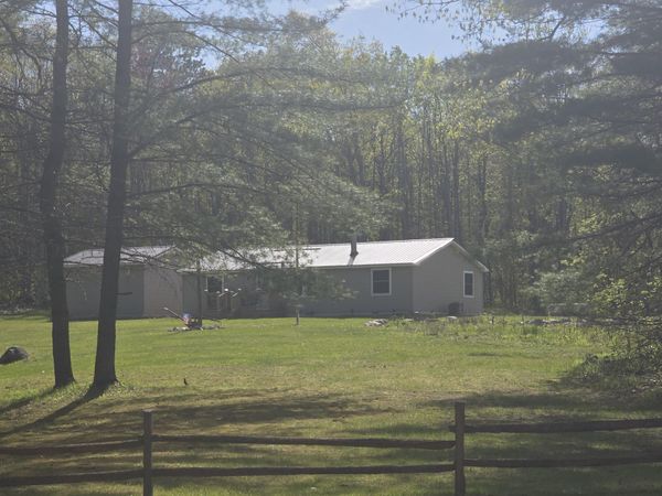 289 N Grosse Pointe Road, Barton City, MI 48705