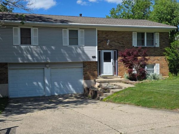 6566 Ripplewood Lane, Cincinnati, OH 45230