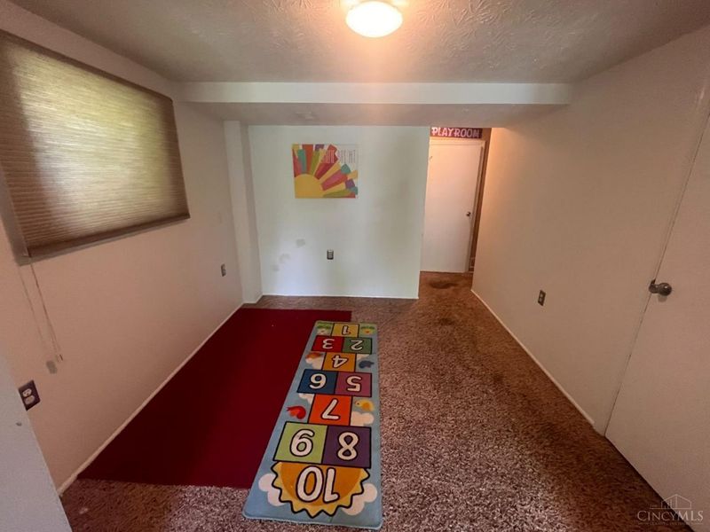 6566 Ripplewood Lane, Cincinnati, OH 45230 Photo 17