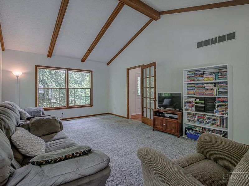 931 Cardome Drive, Hamilton, OH 45013 Photo 6