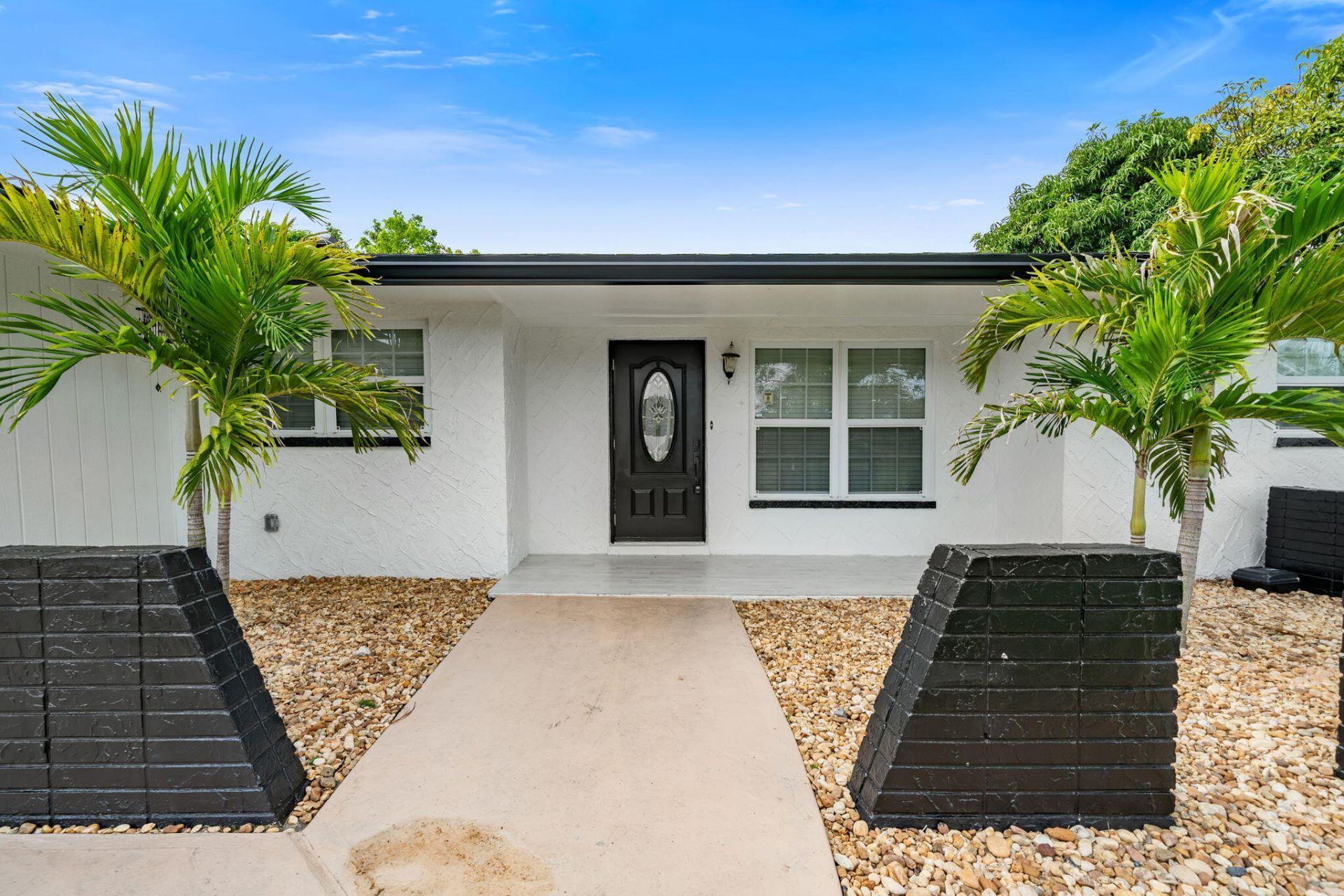 908 Hibiscus Drive, Royal Palm Beach, FL 33411 Photo