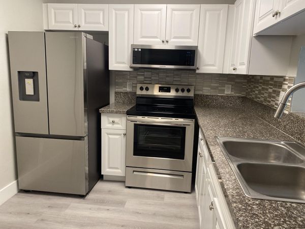 11432 NW 43rd Street, Unit Top Right, Coral Springs, FL 33065