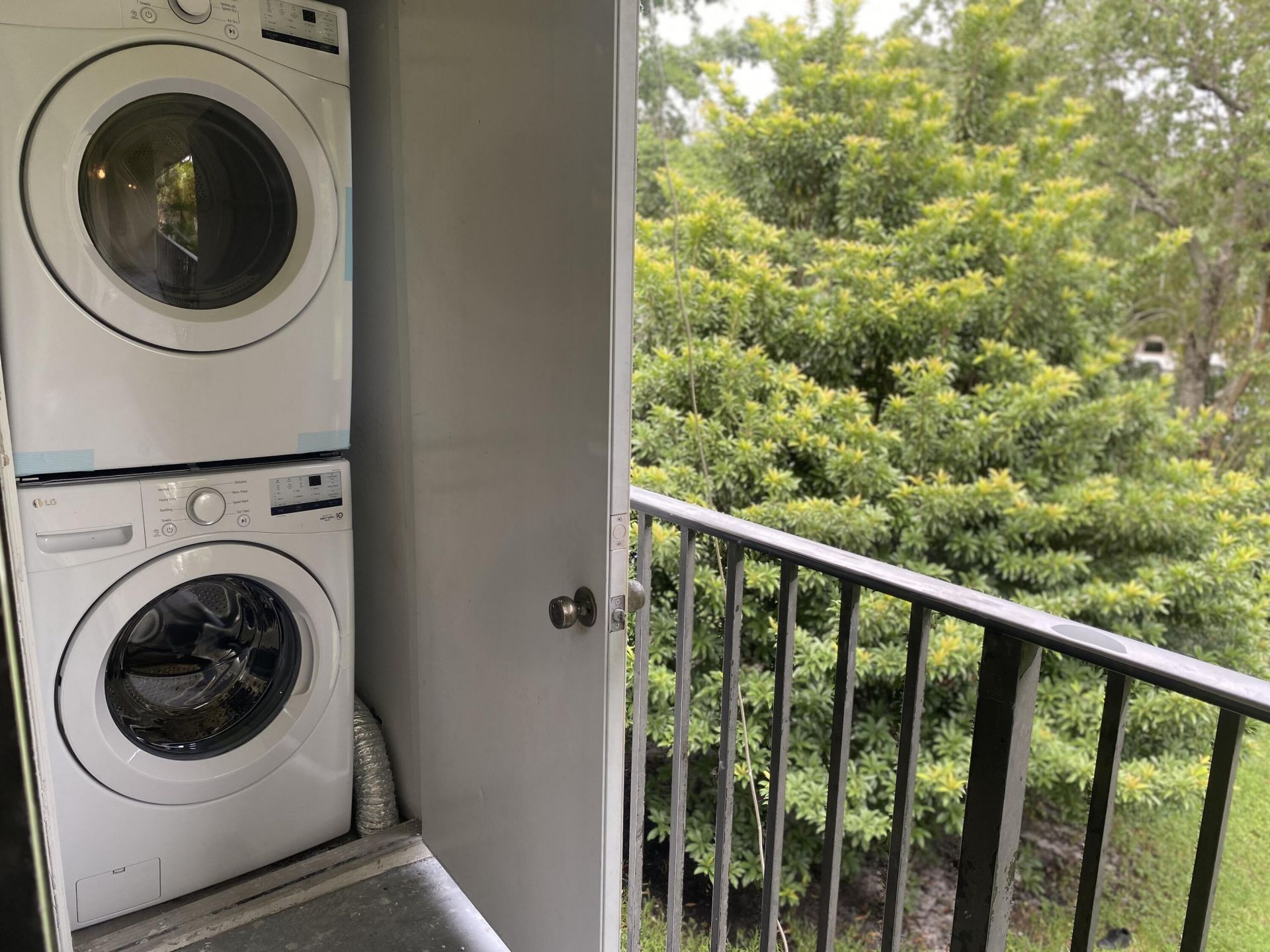 11432 NW 43rd Street, Unit Top Right, Coral Springs, FL 33065 Photo