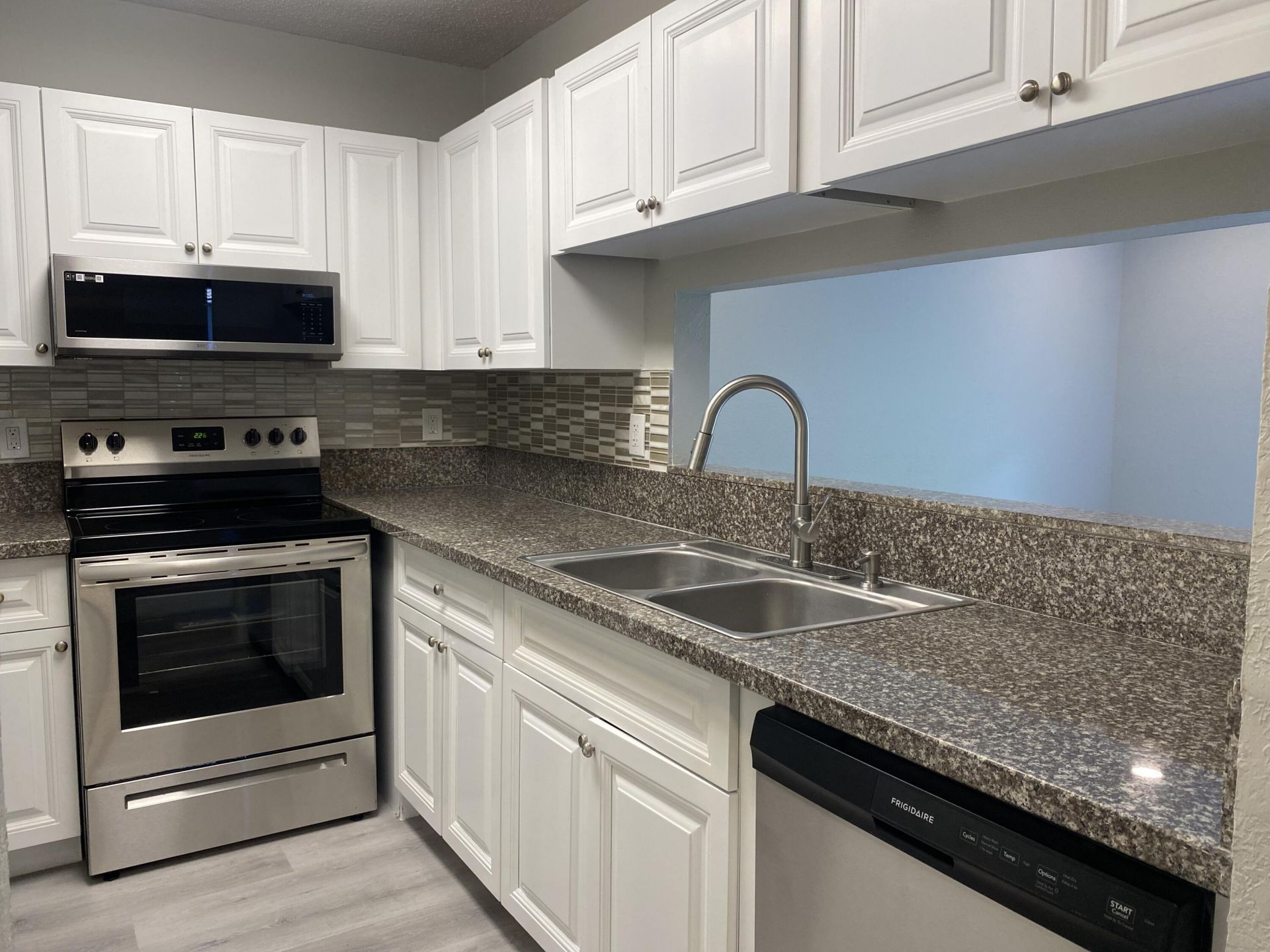 11432 NW 43rd Street, Unit Top Right, Coral Springs, FL 33065 Photo