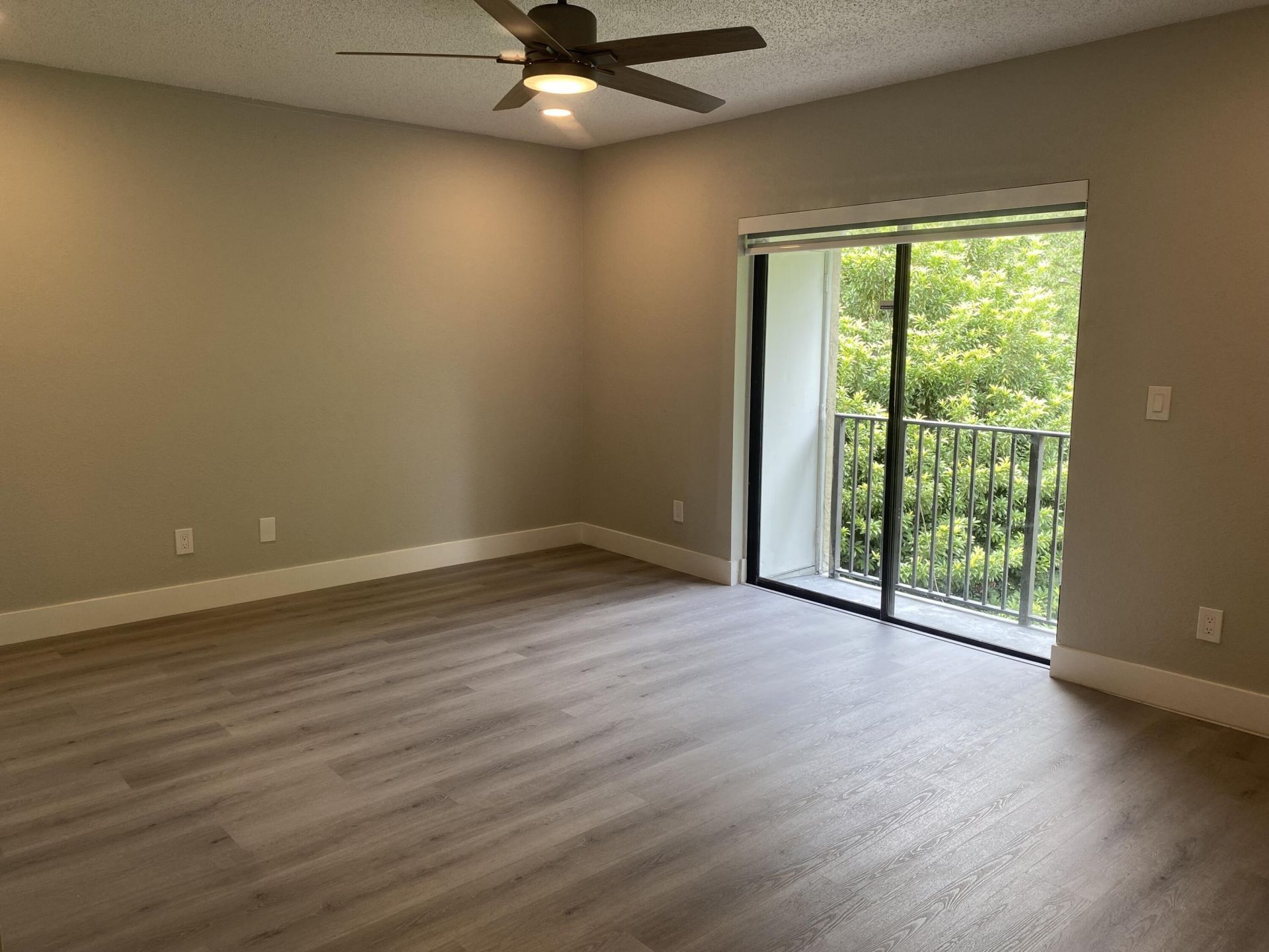 11432 NW 43rd Street, Unit Top Right, Coral Springs, FL 33065 Photo