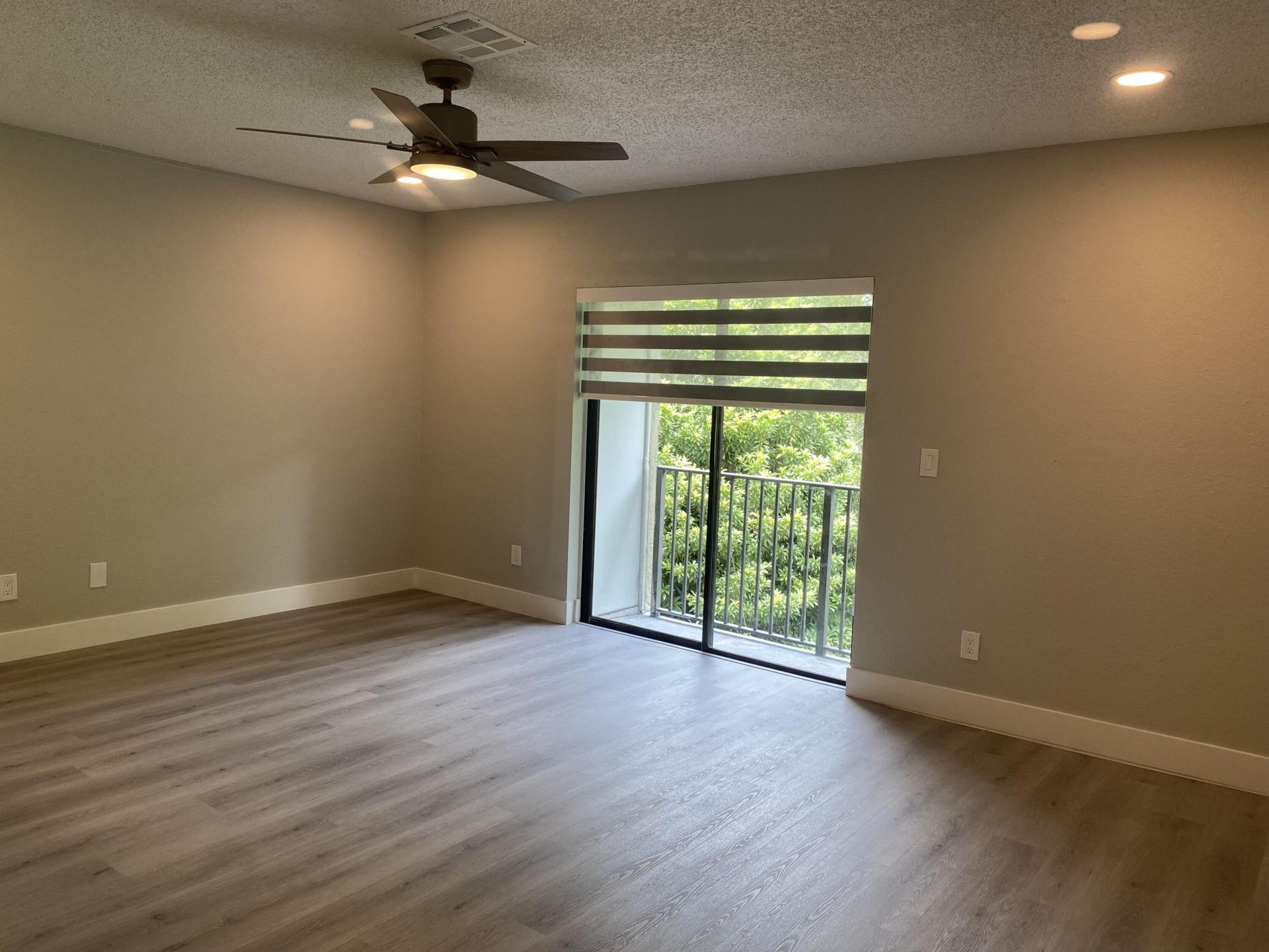 11432 NW 43rd Street, Unit Top Right, Coral Springs, FL 33065 Photo