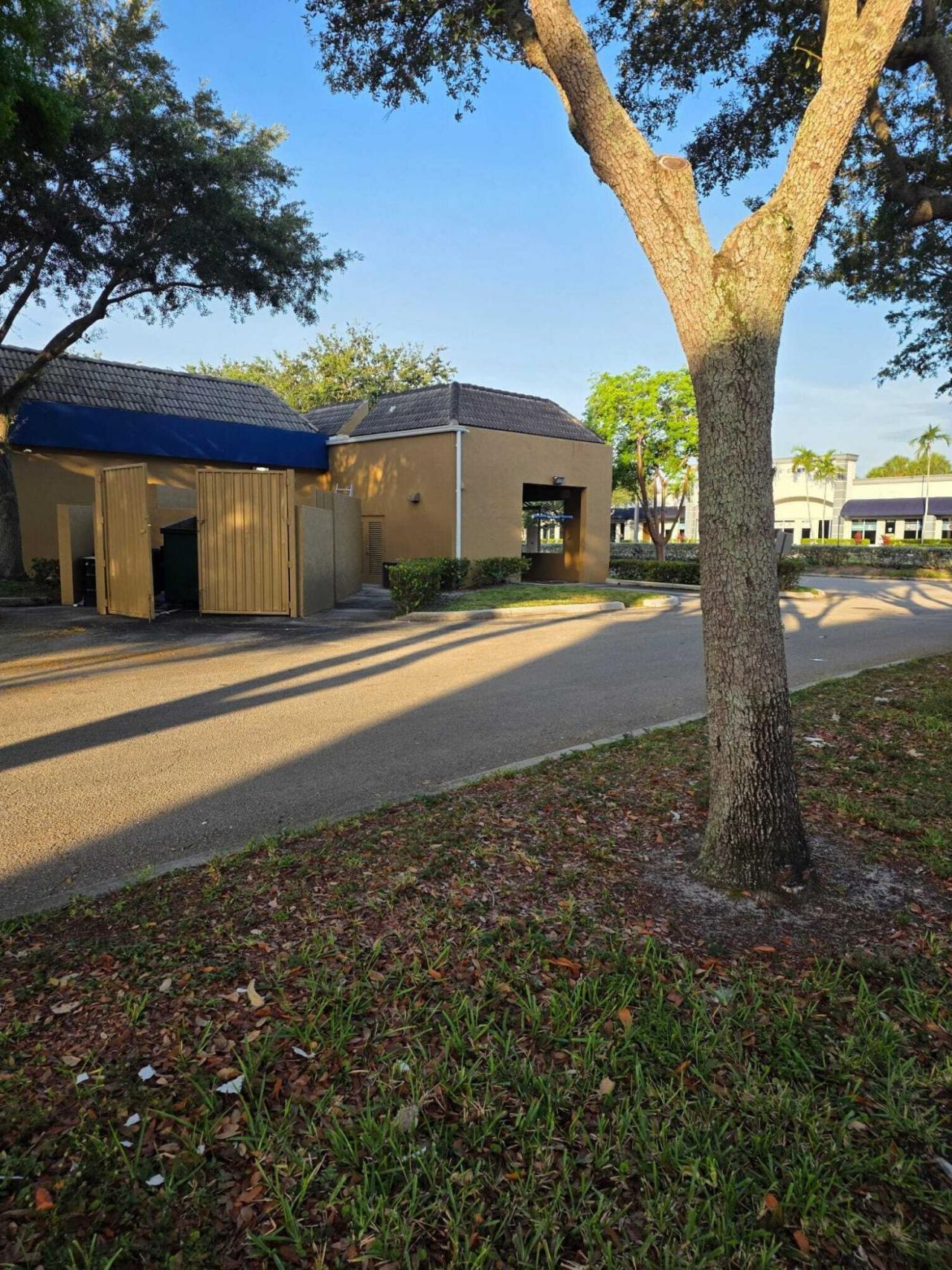 1009 N State Road 7, Royal Palm Beach, FL 33411 Photo
