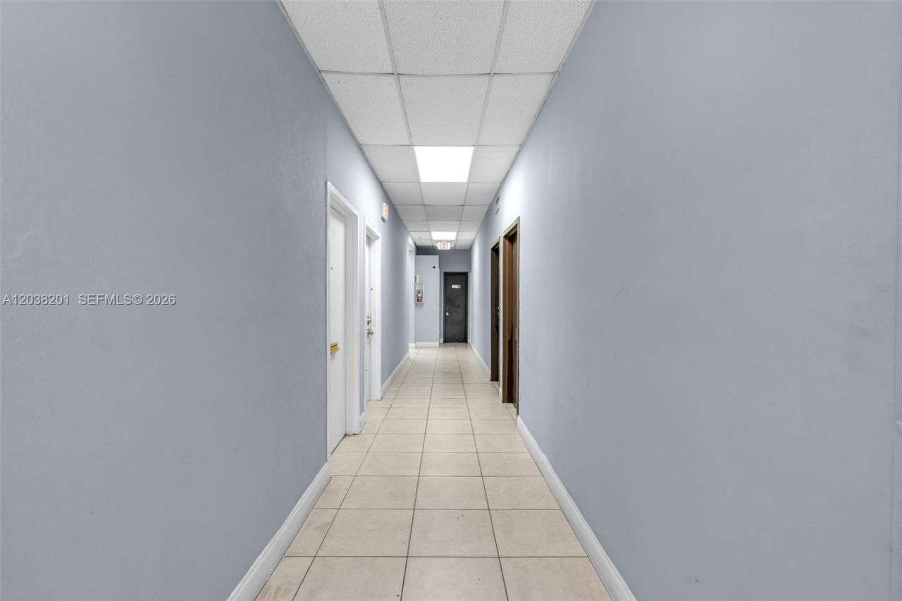 1879 NW 7th St , Miami, FL 33125 Photo