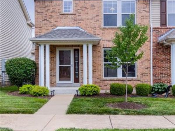 3148 Flatboat Station, St Charles, MO 63301