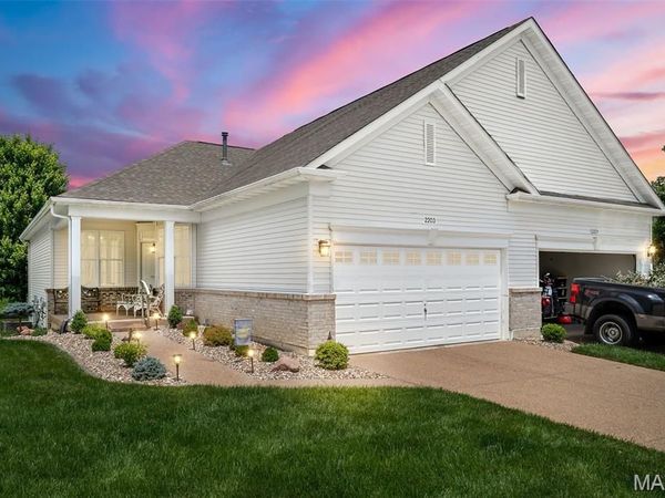 2203 Hawks Landing Drive , Unit C, Lake St Louis, MO 63367