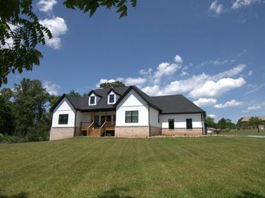2611 White Road, Forest, VA 24551