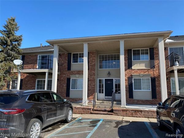 6157 ORCHARD LAKE RD APT 201 , West Bloomfield Twp, MI 48322
