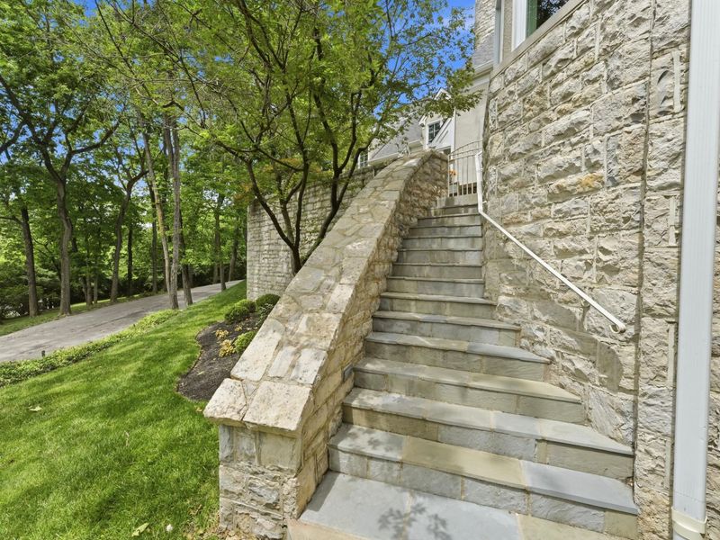 2950 Linkbury Lane, Upper Arlington, OH 43221 Photo 81