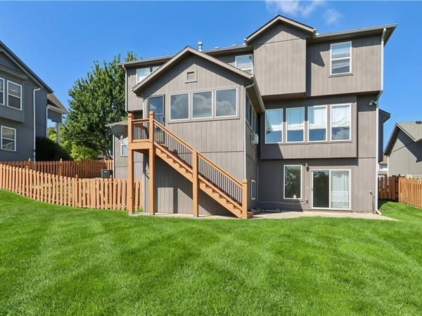 20067 W 108th Terrace, Olathe, KS 66061