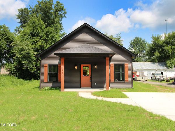 1143 Massachusetts Ave, Knoxville, TN 37921
