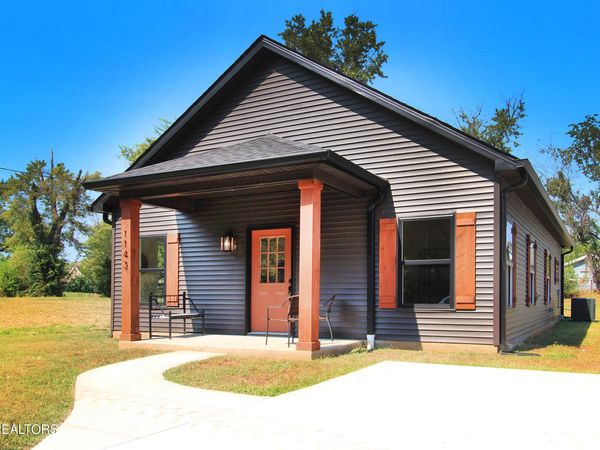 1143 Massachusetts Ave, Knoxville, TN 37921