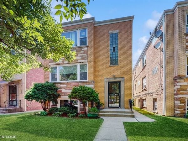 4614 N Central Avenue , Chicago, IL 60630