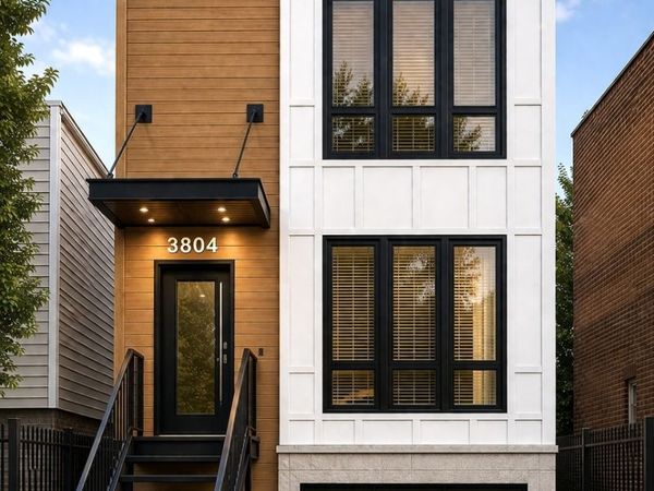 3804 W Ohio Street , Chicago, IL 60624