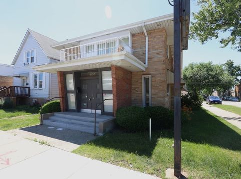 Main Photo