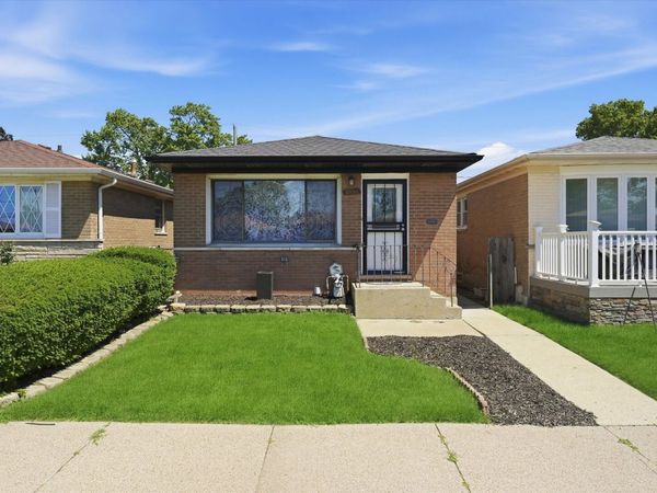 2736 E 127th Street , Chicago, IL 60633