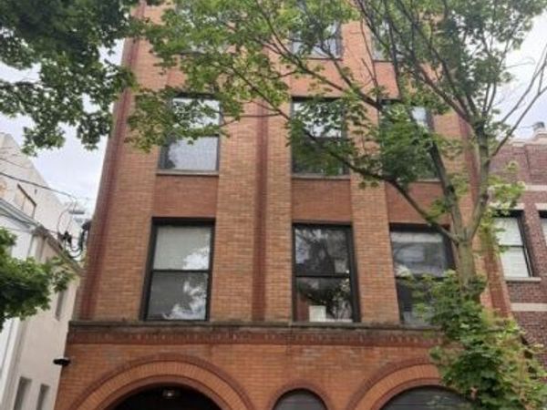 1503 N Wieland Street, Unit 3R, Chicago, IL 60610
