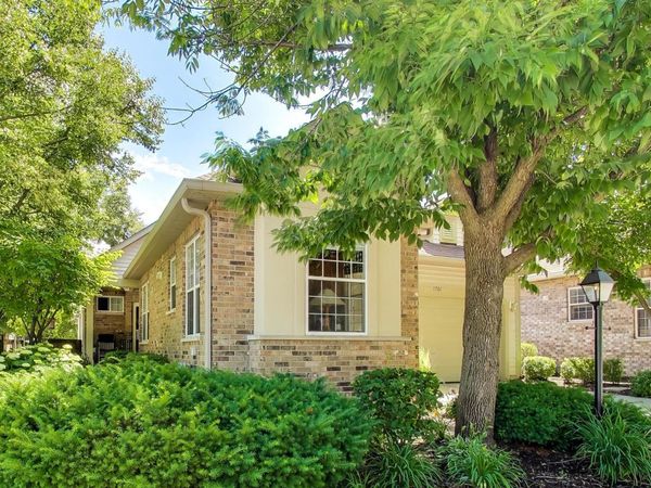 1701 Astor Avenue , Oakbrook Terrace, IL 60181