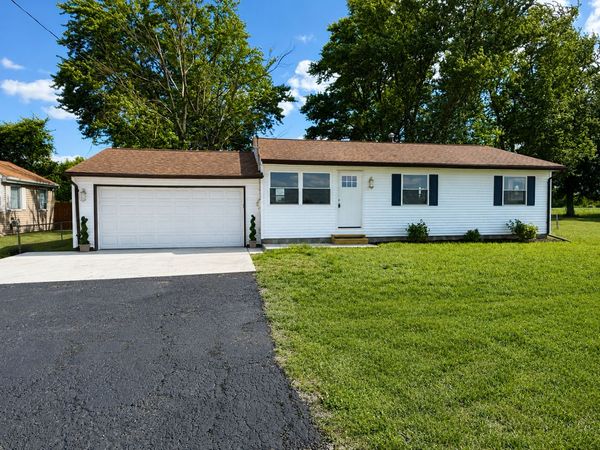 10167 Wolf Road , Geneseo, IL 61254
