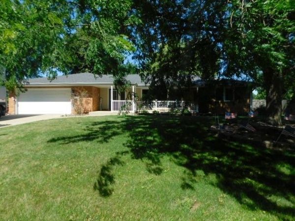 2829 Woodside Drive , Rockford, IL 61109
