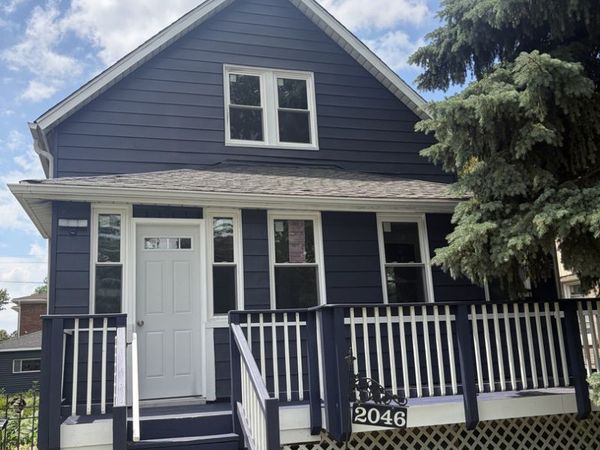 2046 S 13th Avenue, Broadview, IL 60155
