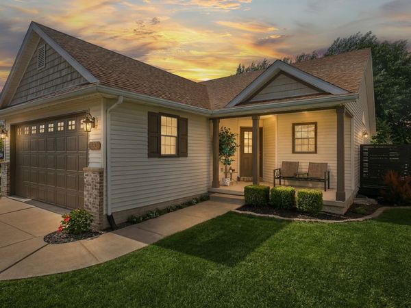 3130 W 34th Street, Davenport, IA 52806