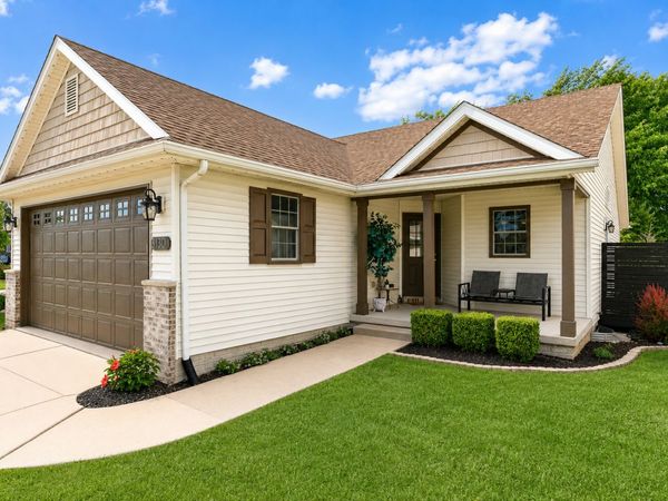 3130 W 34th Street, Davenport, IA 52806