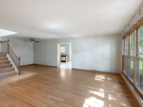 Main Photo