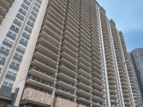 400 E Randolph Street , Unit 2325, Chicago, IL 60601