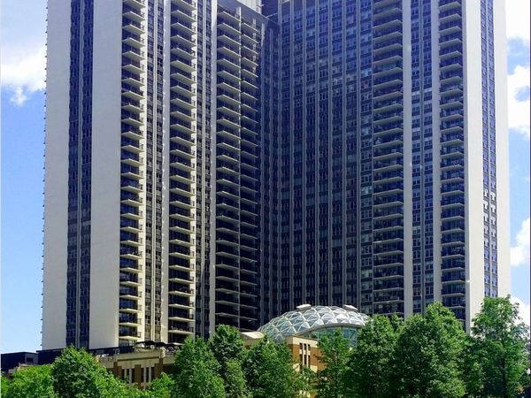 400 E Randolph Street , Unit 2325, Chicago, IL 60601