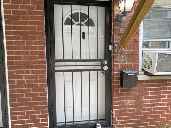 7208 S East End Avenue , Unit B, Chicago, IL 60649