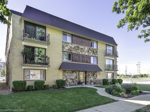 915 Graceland Avenue , Unit 1C, Des Plaines, IL 60016