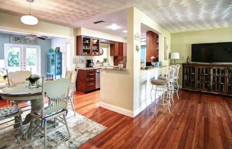 7609 Senrab Drive, Bradenton, FL 34209 Photo