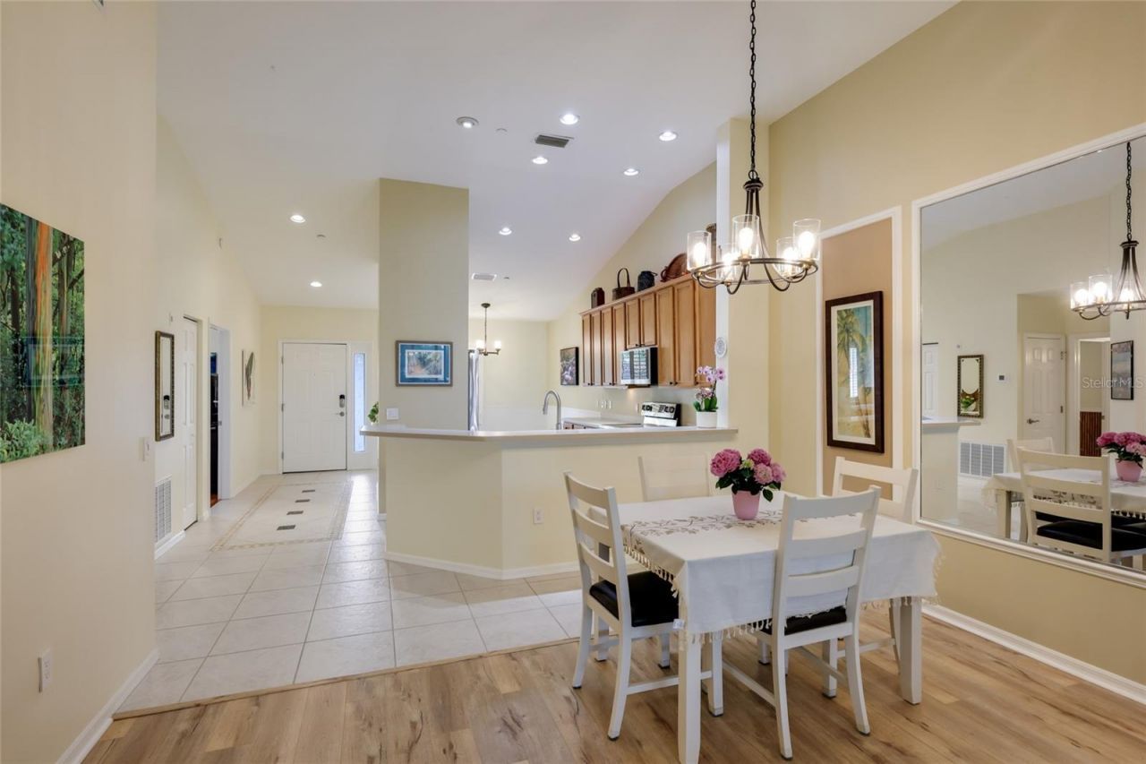 7115 Boca Grove Place, Unit 202, Lakewood Ranch, FL 34202 Photo