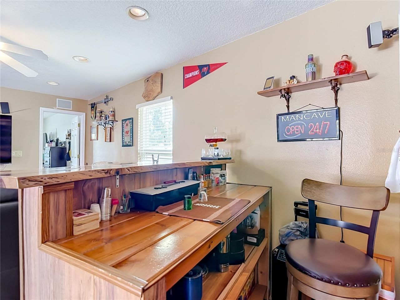 3008 Ripplewood Drive , Seffner, FL 33584 Photo