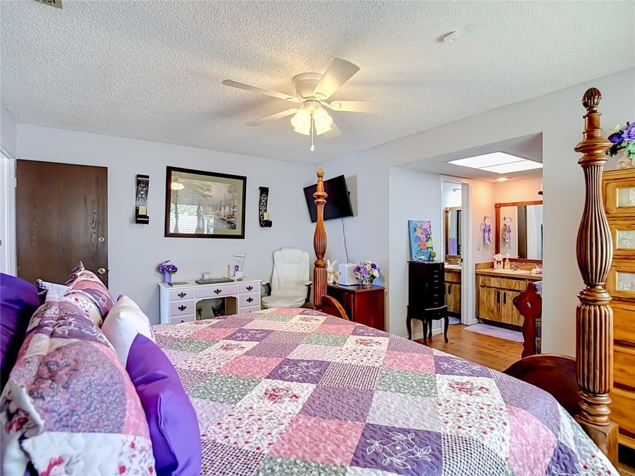 3008 Ripplewood Drive , Seffner, FL 33584 Photo
